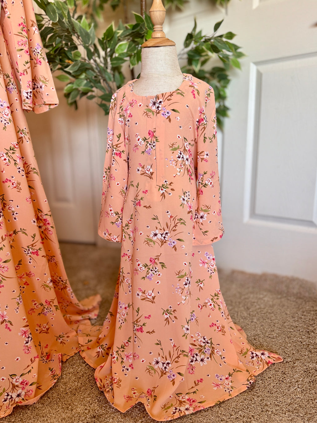 Peachy Bouquet Floral