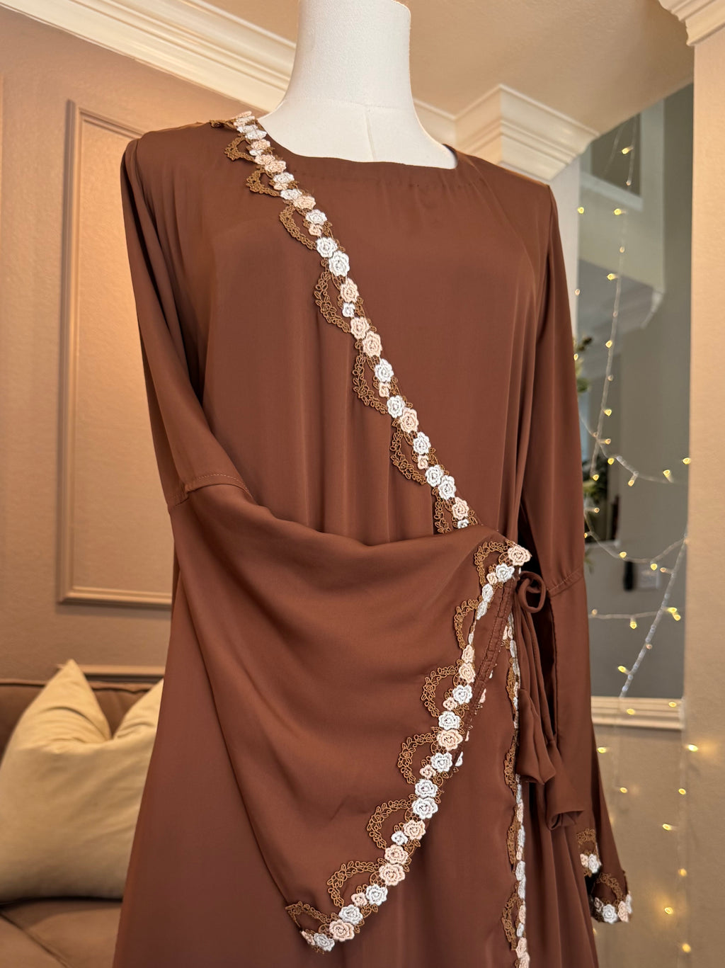 Latte Lace Abaya