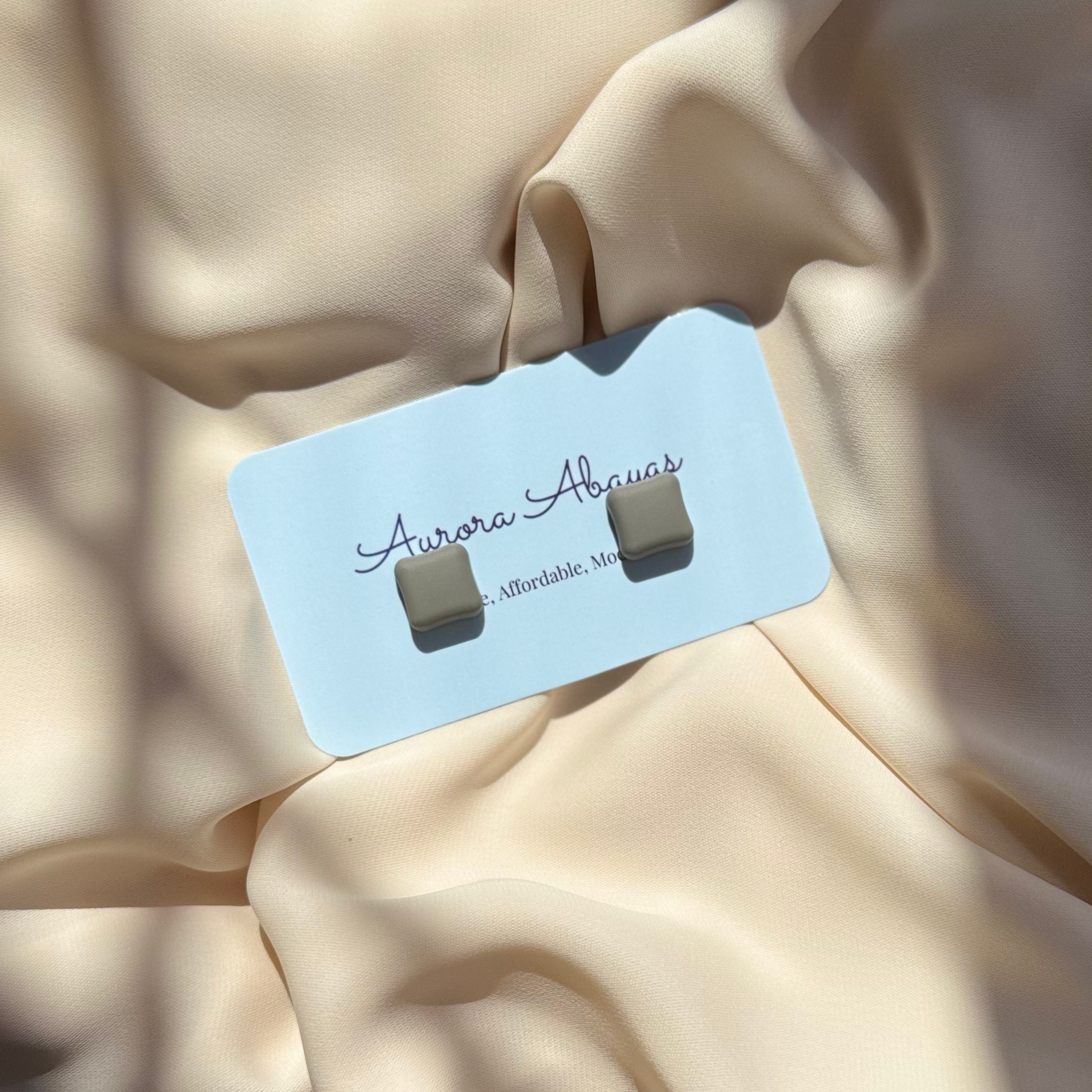 Square Extra Strong No Snag Magnet Hijab Pin—Set of 2 image 2