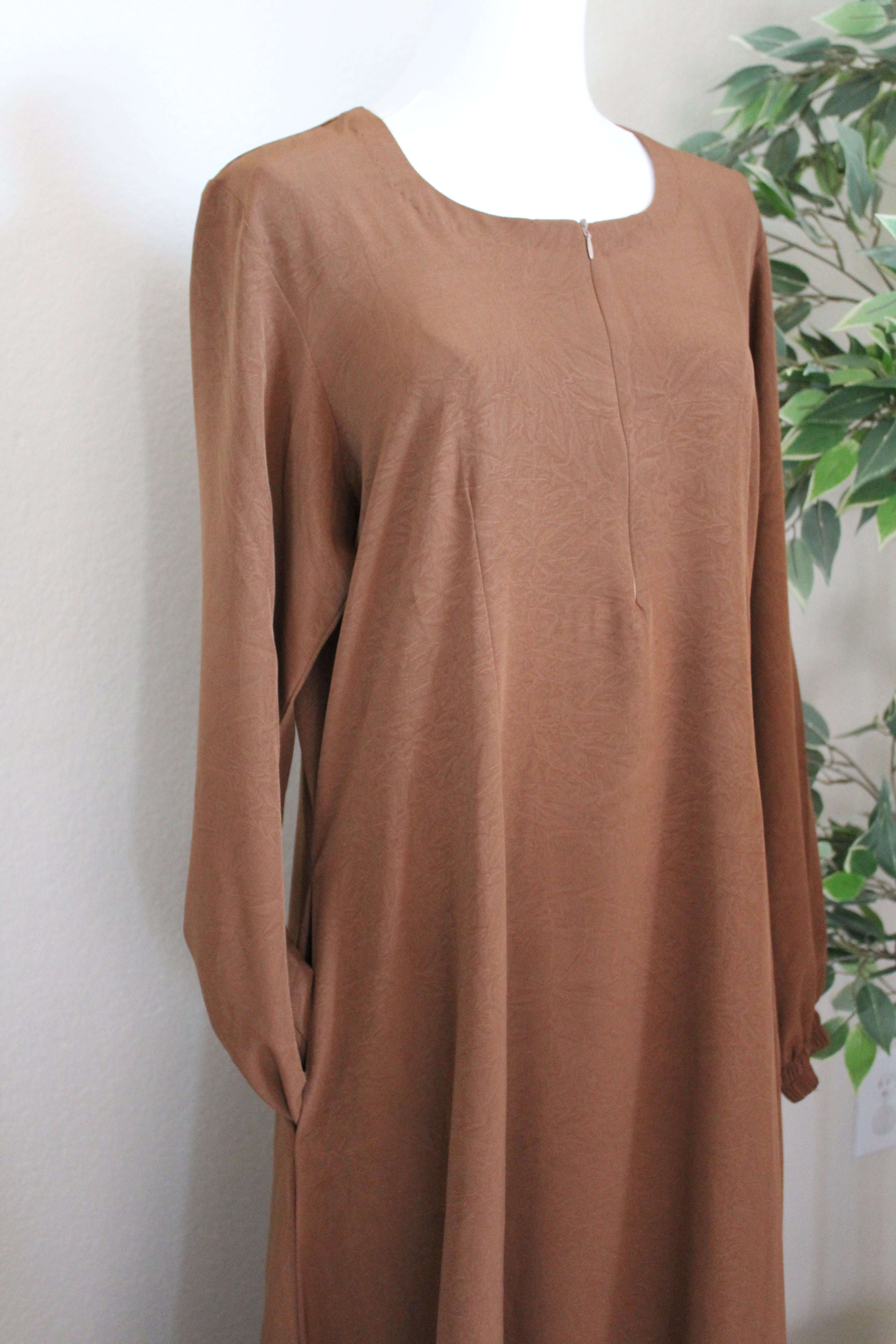 Ambrose Abaya-Fawn  image 2